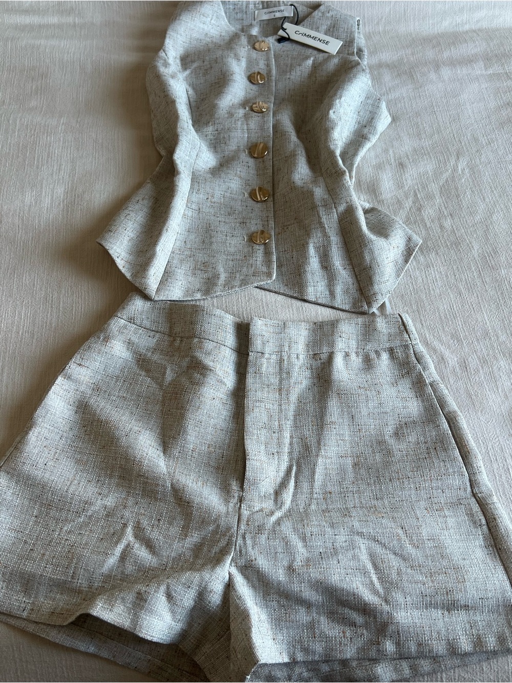 COMMENSE Tweed Buttoned Vest & Mini Shorts Set - Picture 5 of 8